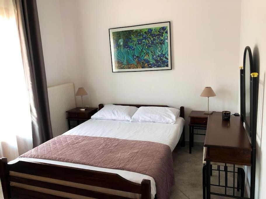 Apartment Polynikis